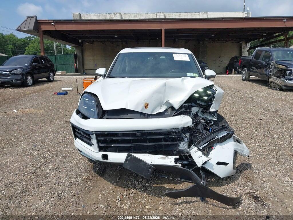 WP1AA2AY6RDA12126 2024 PORSCHE CAYENNE photo no. 12