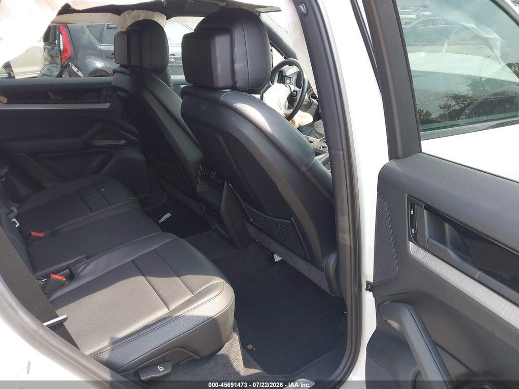 WP1AA2AY6RDA12126 2024 PORSCHE CAYENNE photo no. 8