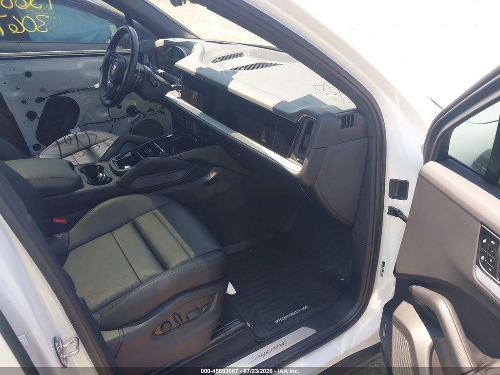 WP1AA2AY8RDA07767 2024 PORSCHE CAYENNE photo no. 5