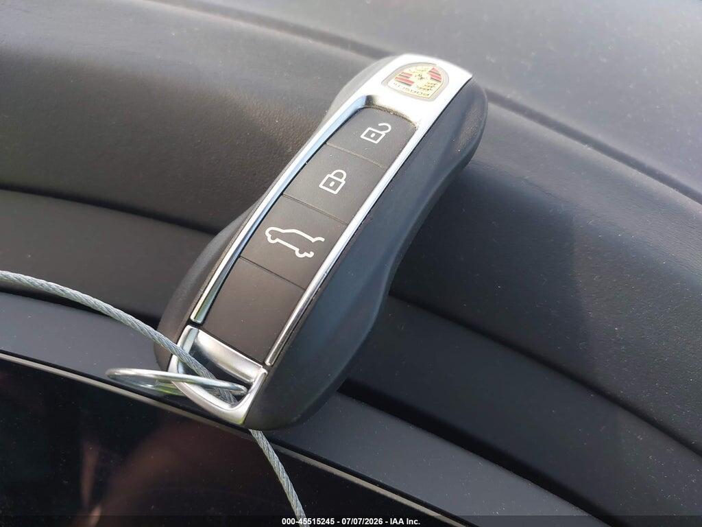 WP1AA2AY1RDA13958 2024 PORSCHE CAYENNE photo no. 11