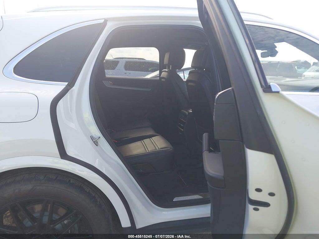 WP1AA2AY1RDA13958 2024 PORSCHE CAYENNE photo no. 8