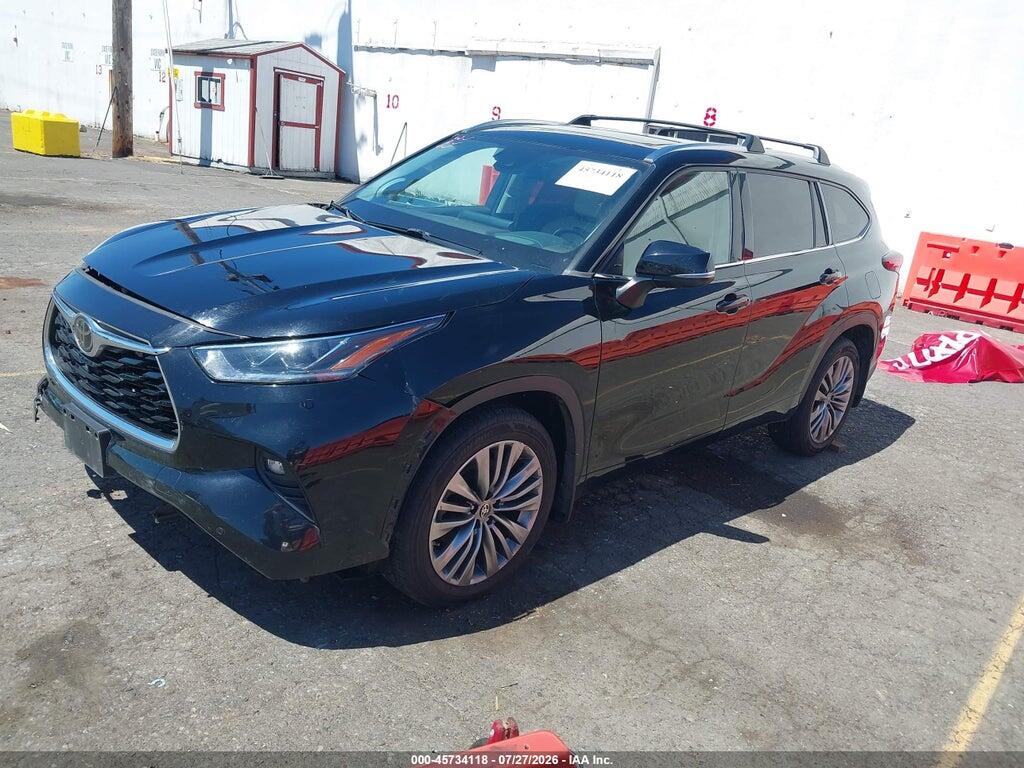 5TDFZRBH9MS068355 2021 TOYOTA HIGHLANDER photo no. 2