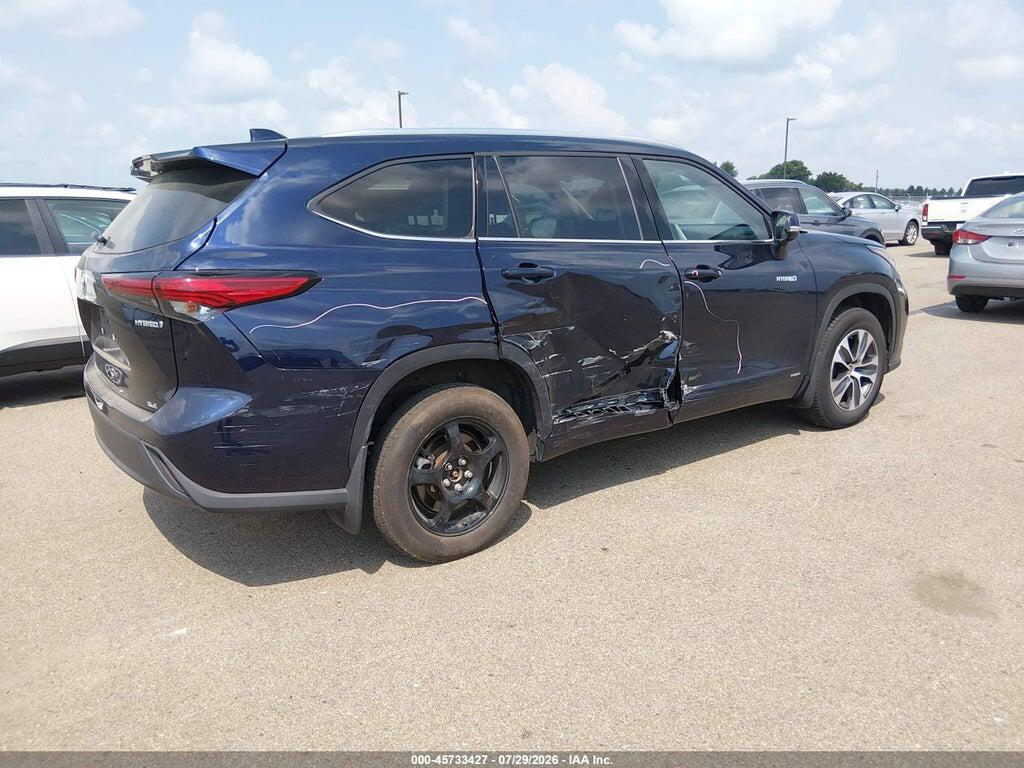 5TDHBRCHXMS526609 2021 TOYOTA HIGHLANDER photo no. 4