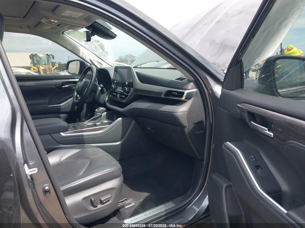 5TDYZRAH3MS536266 2021 TOYOTA HIGHLANDER photo no. 5