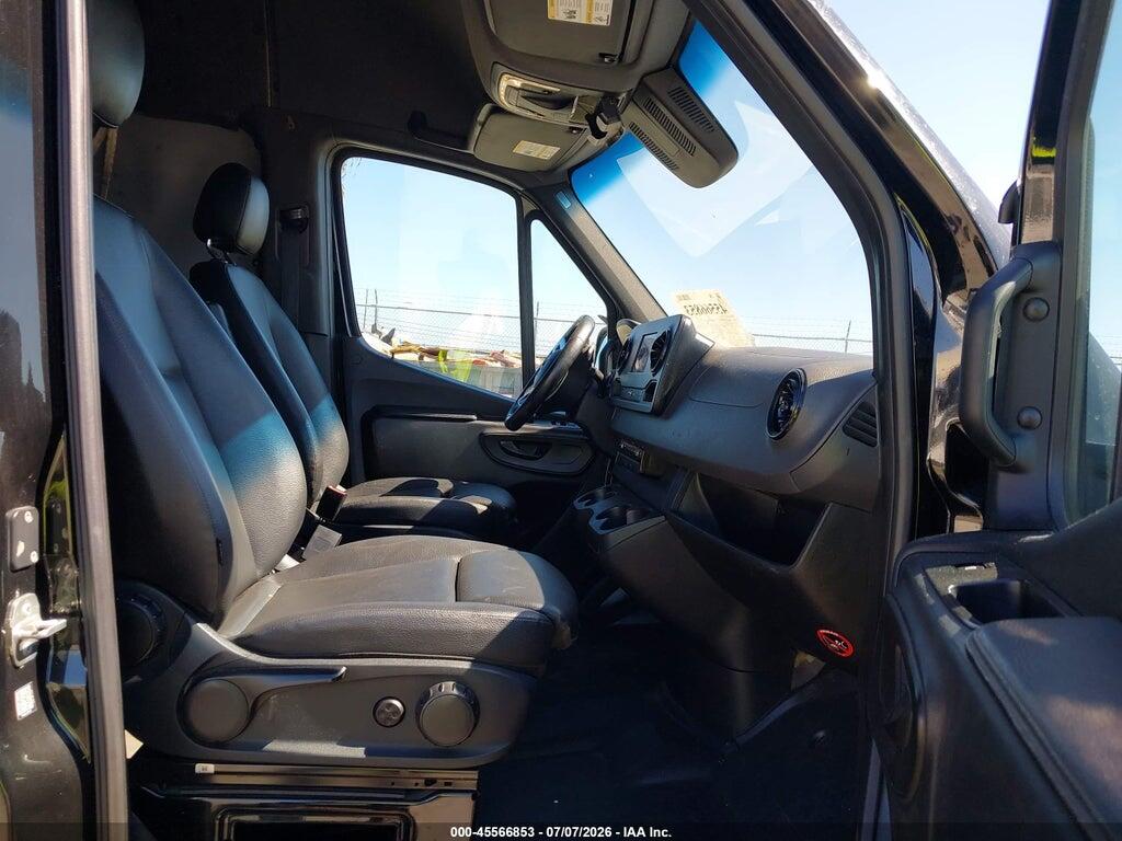 W1Y4ECVY2NT097870 2022 MERCEDES-BENZ SPRINTER 2500 photo no. 5
