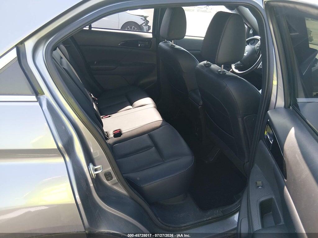 JA4ATWAA2NZ066505 2022 MITSUBISHI ECLIPSE CROSS photo no. 8