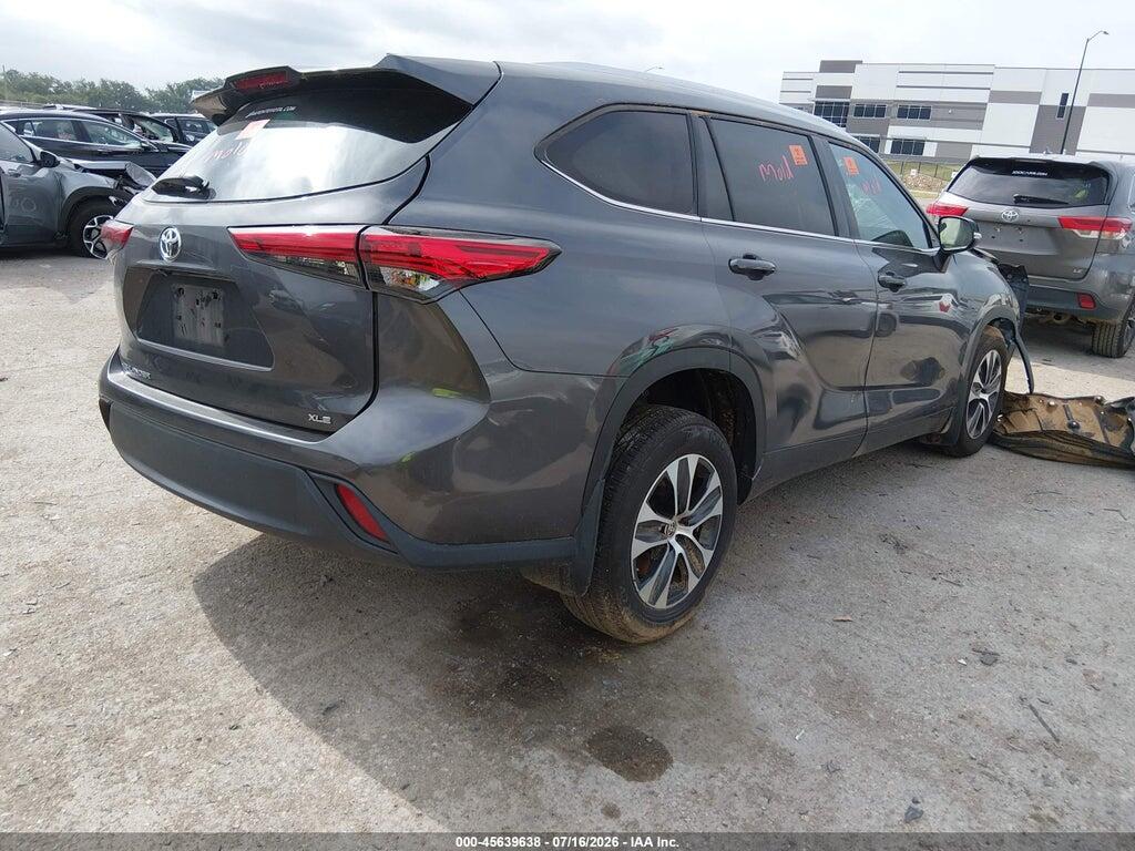 5TDGZRAH9MS080883 2021 TOYOTA HIGHLANDER photo no. 4
