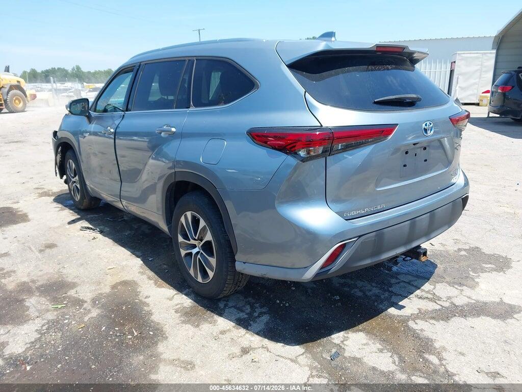 5TDGBRCH2MS067040 2021 TOYOTA HIGHLANDER photo no. 3