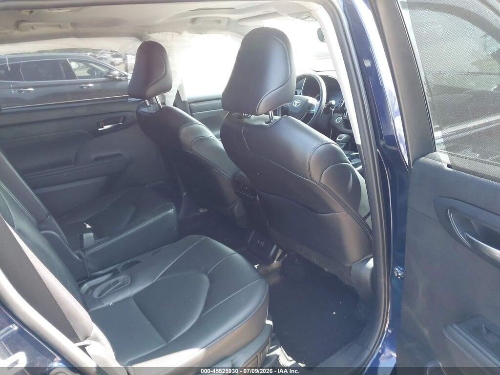 5TDGBRCHXMS537069 2021 TOYOTA HIGHLANDER photo no. 8