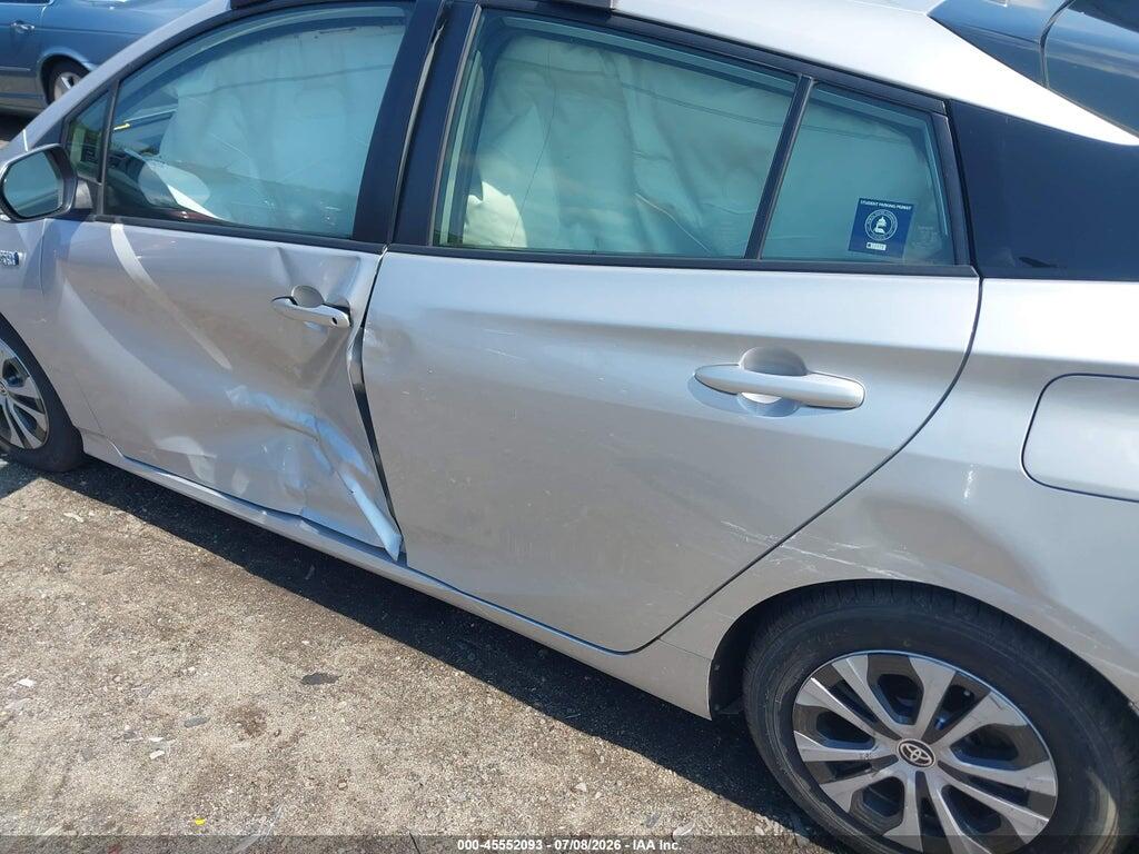 JTDKAMFP1M3183107 2021 TOYOTA PRIUS PRIME photo no. 6