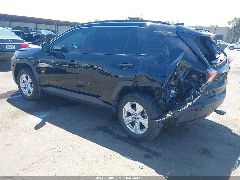 2T3W1RFV2MC134543 2021 TOYOTA RAV4 photo no. 3