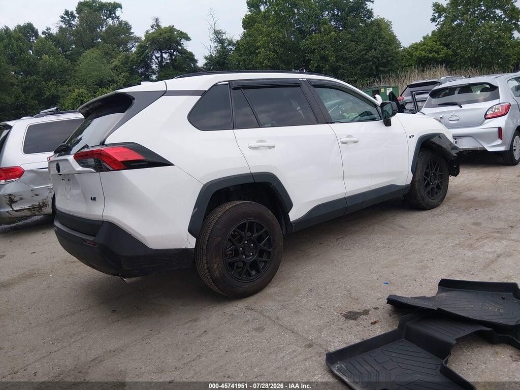 2T3H1RFV0MC124988 2021 TOYOTA RAV4 photo no. 4