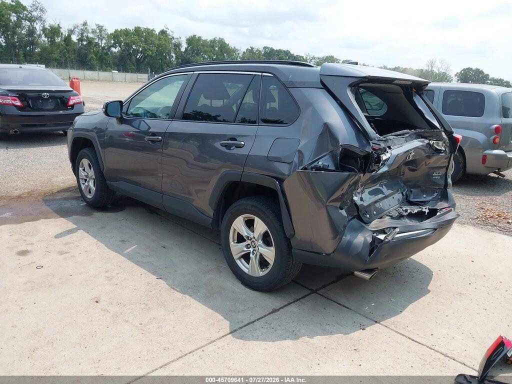 2T3P1RFVXMW240970 2021 TOYOTA RAV4 photo no. 3