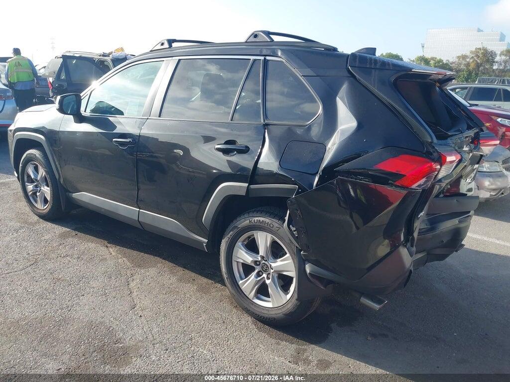 2T3W1RFVXMC147105 2021 TOYOTA RAV4 photo no. 3