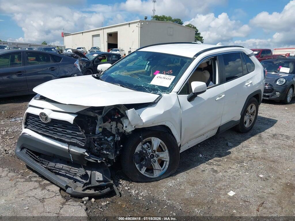 2T3W1RFV3MC167387 2021 TOYOTA RAV4 photo no. 2
