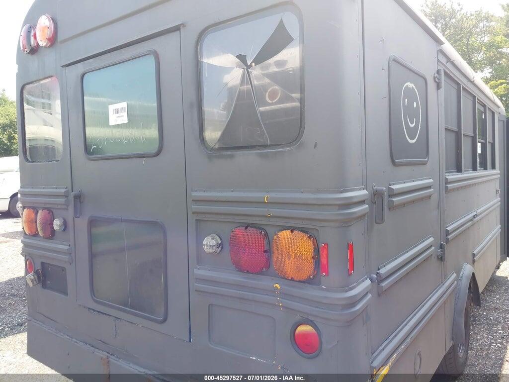 1GBJG312761232491 2006 CHEVROLET EXPRESS CUTAWAY photo no. 4