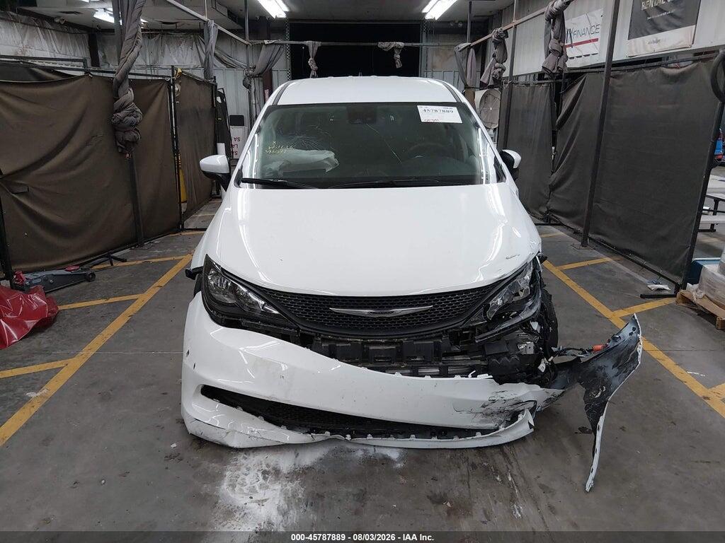 2C4RC1CG1PR596071 2023 CHRYSLER VOYAGER photo no. 12