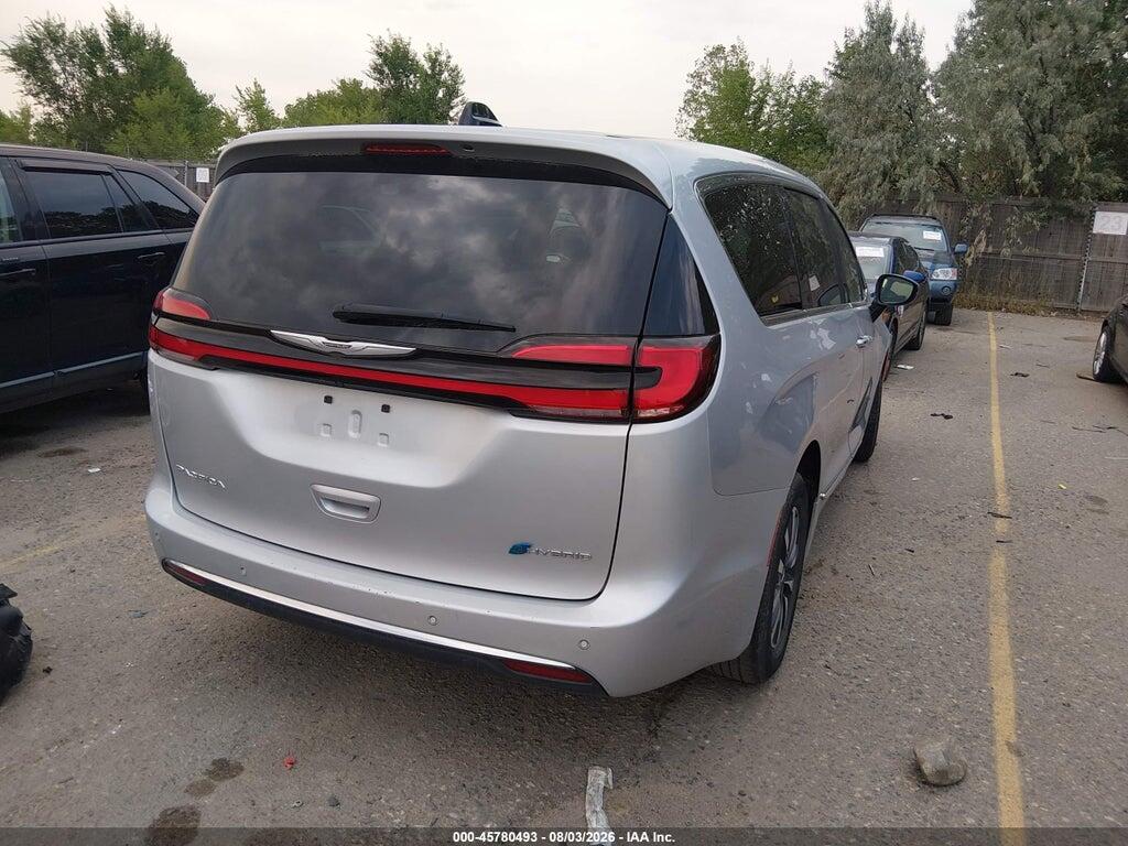2C4RC1S79PR551252 2023 CHRYSLER PACIFICA HYBRID photo no. 4