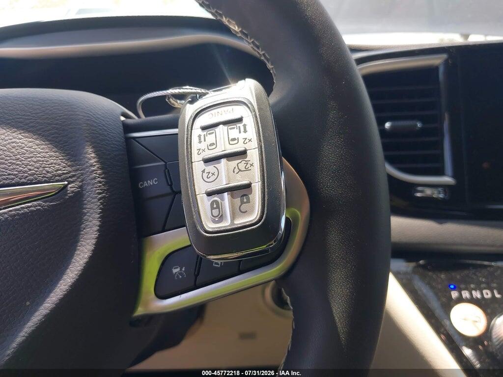 2C4RC1BG8PR627771 2023 CHRYSLER PACIFICA photo no. 11