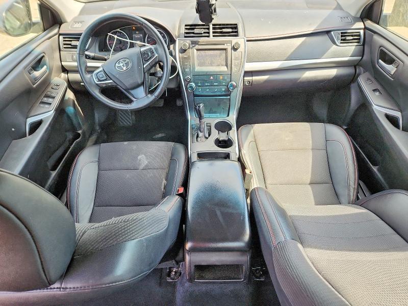 2017 TOYOTA CAMRY SE — Фото 8 из 13