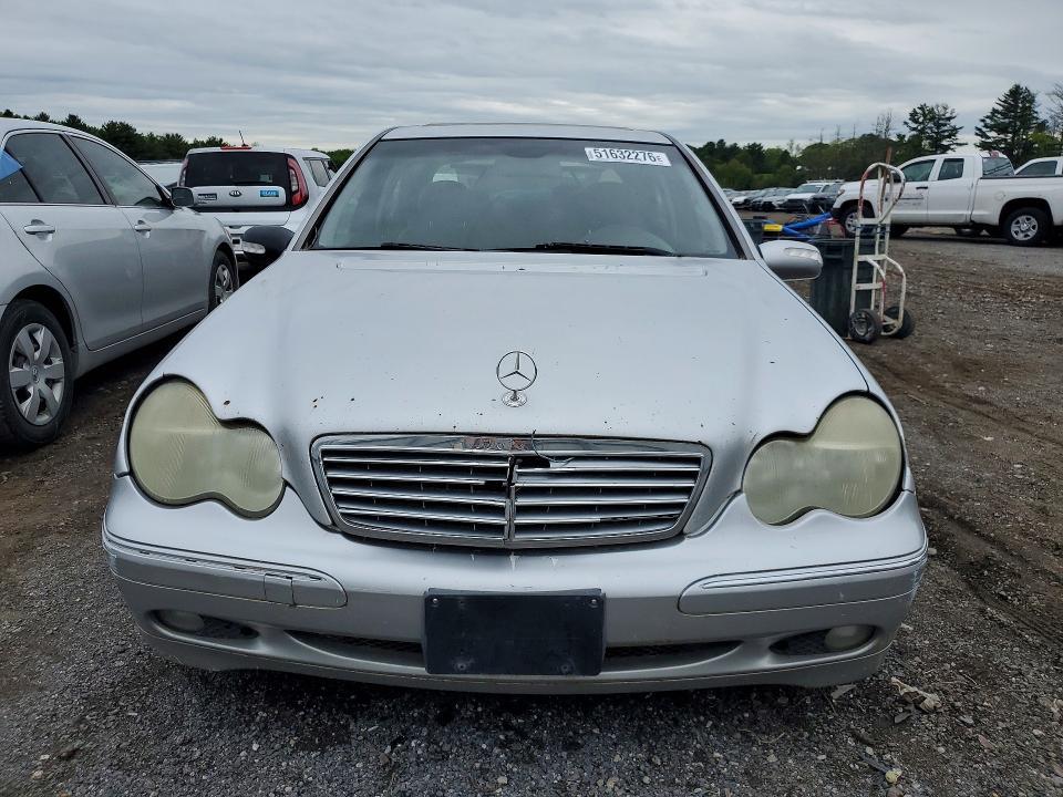 2004 MERCEDES BENZ C 240 — Фото 5 из 12