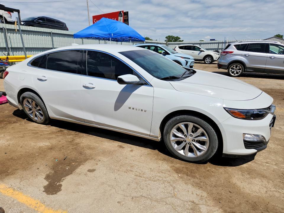 2022 CHEVROLET MALIBU LT — Фото 4 из 13