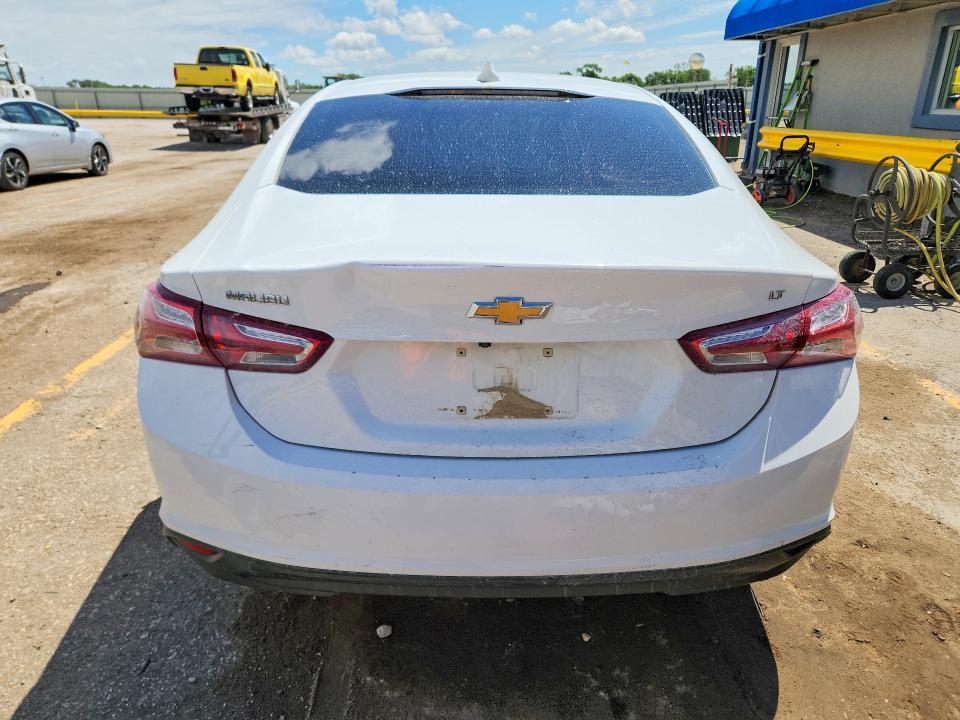 2022 CHEVROLET MALIBU LT — Фото 6 из 13