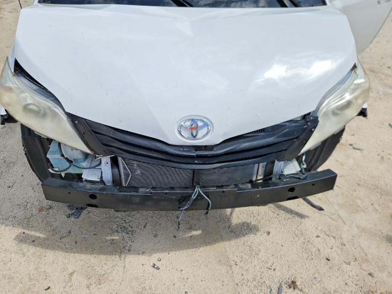 5TDKK3DC2CS224316 2012 TOYOTA SIENNA photo no. 12