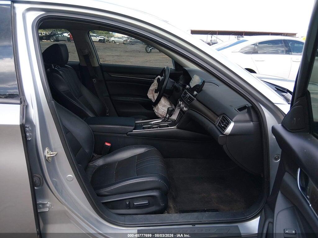 1HGCV1F63JA176134 2018 HONDA ACCORD photo no. 5