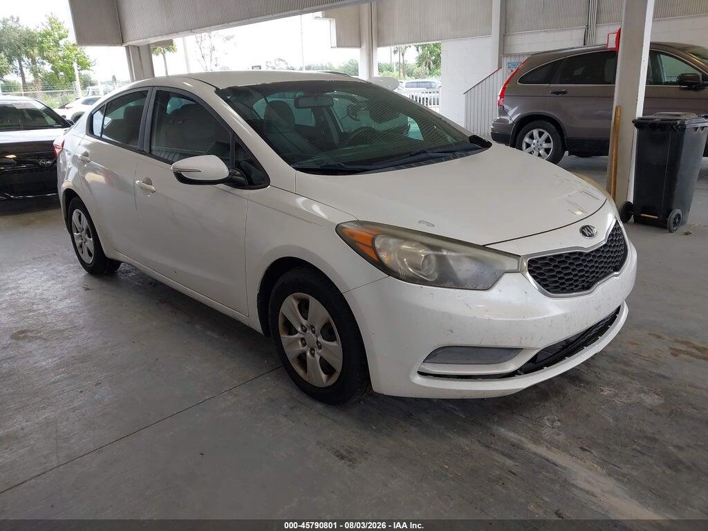KNAFX4A69F5323889 2015 KIA FORTE photo no. 1