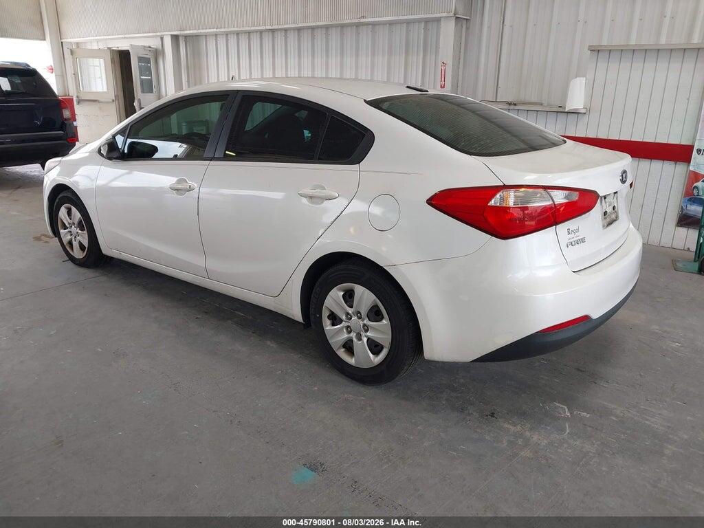 KNAFX4A69F5323889 2015 KIA FORTE photo no. 3