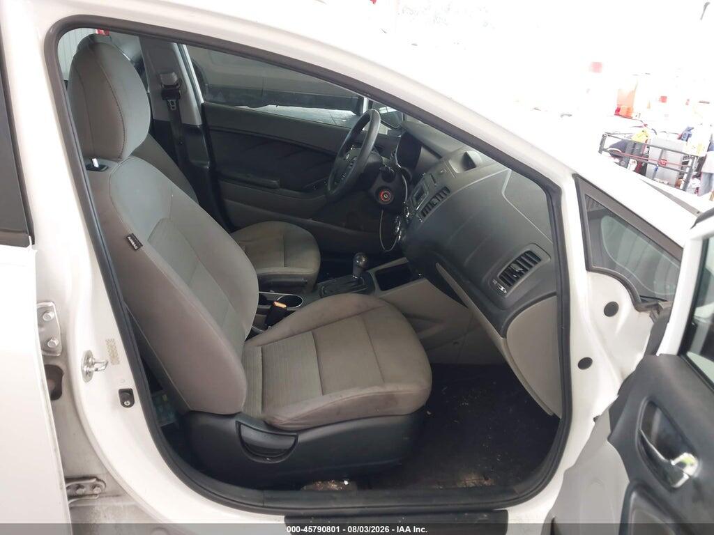 KNAFX4A69F5323889 2015 KIA FORTE photo no. 5