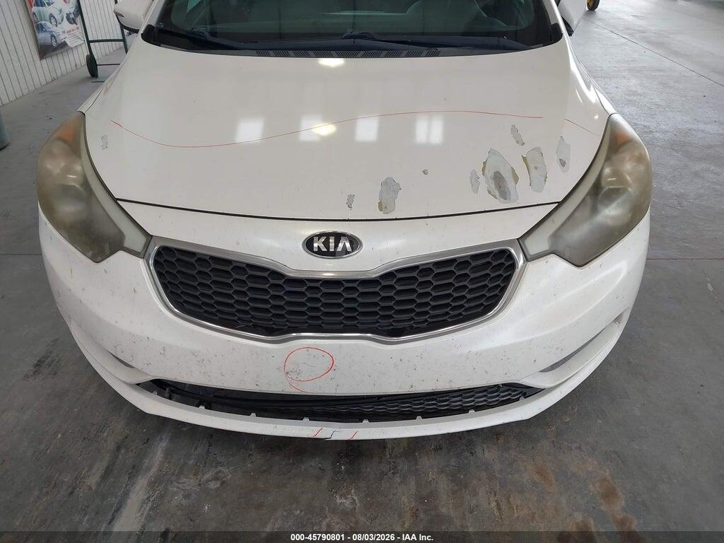 KNAFX4A69F5323889 2015 KIA FORTE photo no. 6