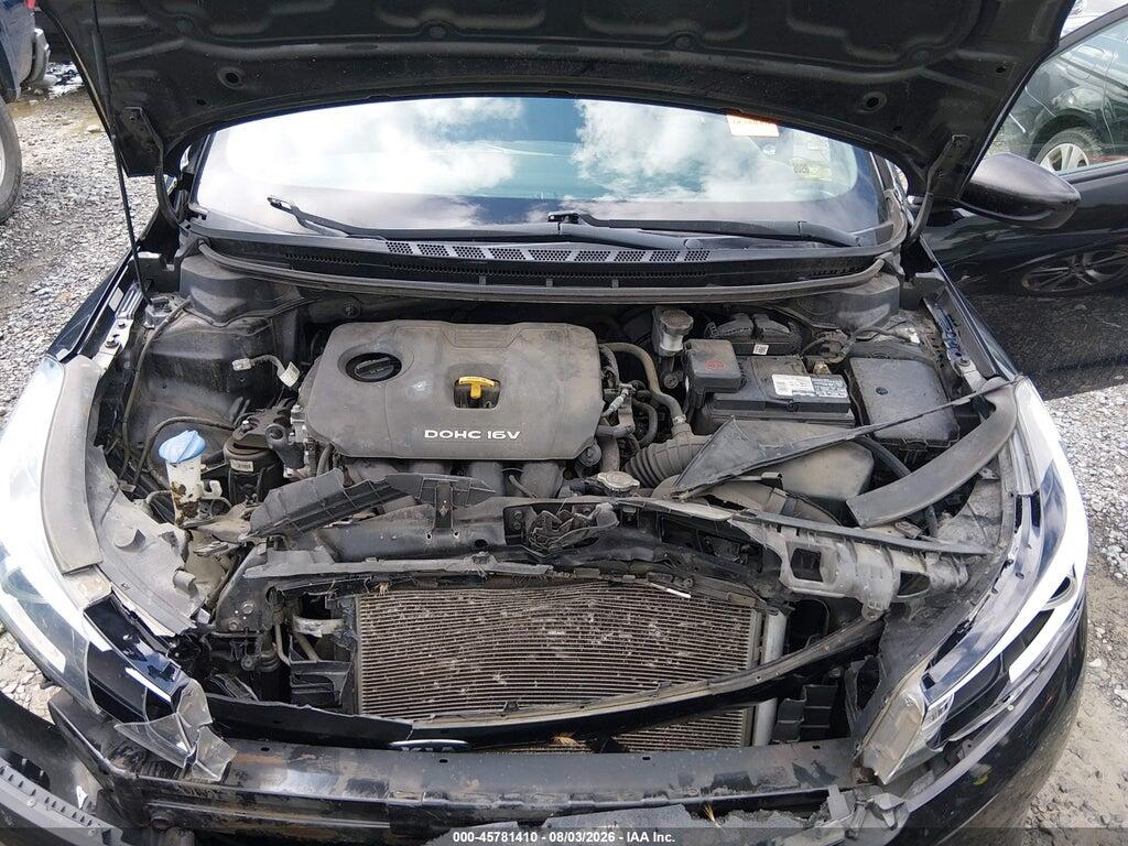 3KPFK4A71HE096120 2017 KIA FORTE photo no. 10