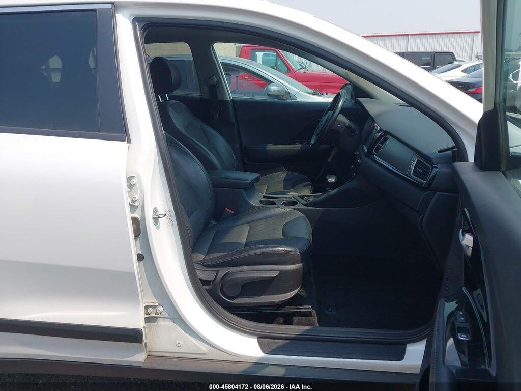 KNDCC3LC4H5061183 2017 KIA NIRO photo no. 5