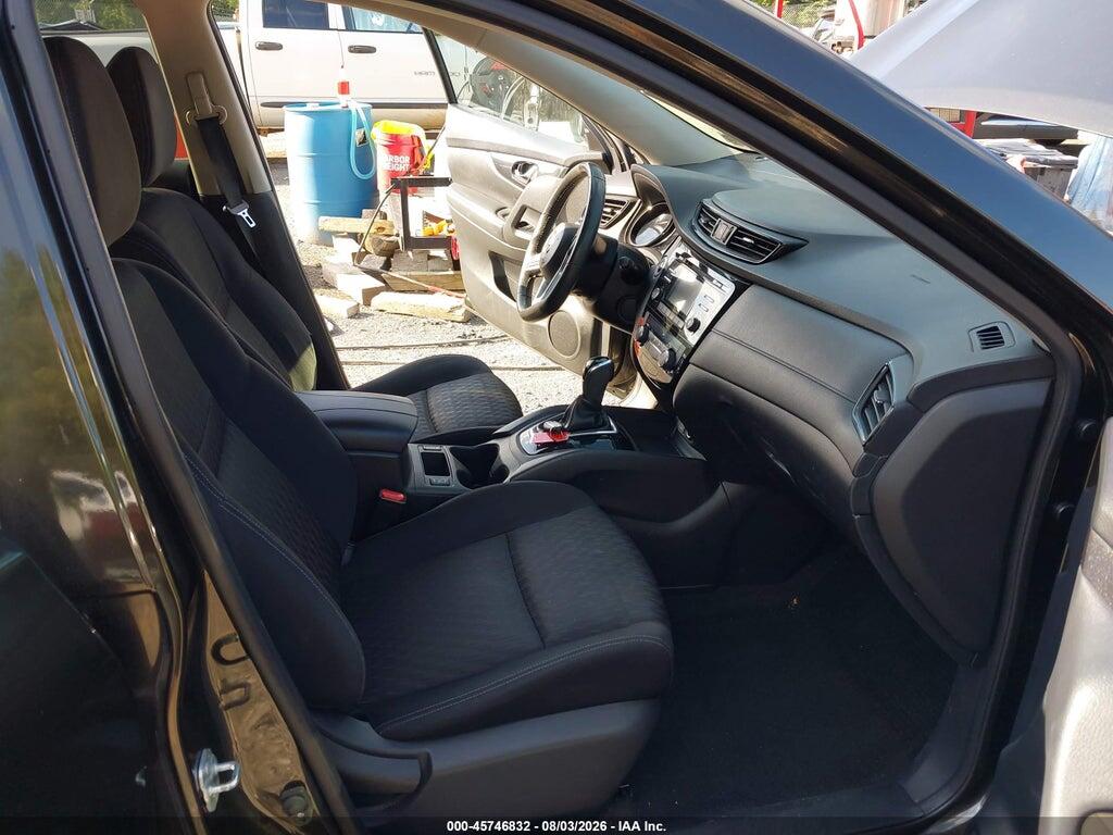 KNMAT2MV7HP575003 2017 NISSAN ROGUE photo no. 5