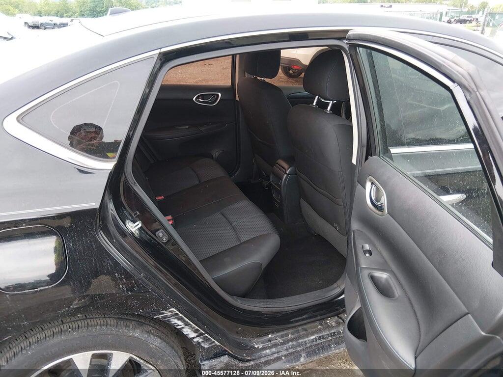 3N1AB7AP7JY213752 2018 NISSAN SENTRA photo no. 8