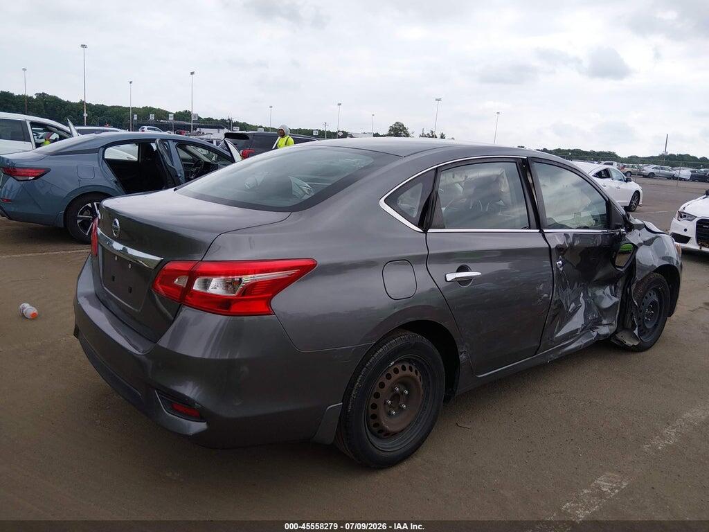 3N1AB7AP1JY334289 2018 NISSAN SENTRA photo no. 4