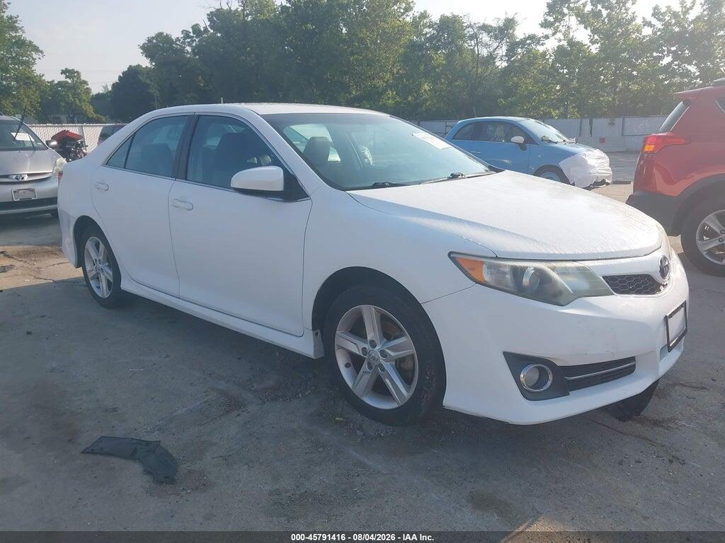 4T1BF1FKXEU772619 2014 TOYOTA CAMRY photo no. 1
