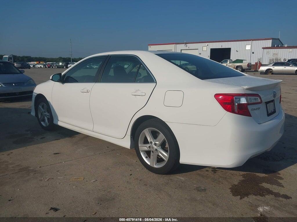 4T1BF1FKXEU772619 2014 TOYOTA CAMRY photo no. 3