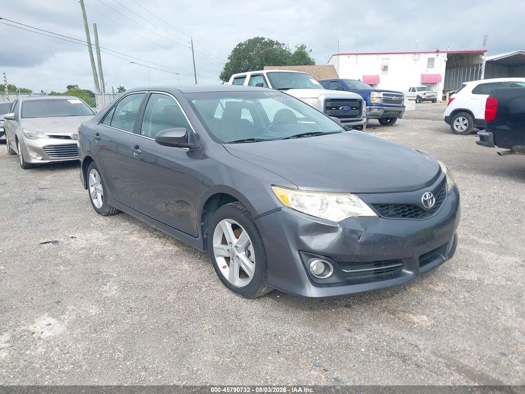 4T1BF1FK7EU414670 2014 TOYOTA CAMRY photo no. 1