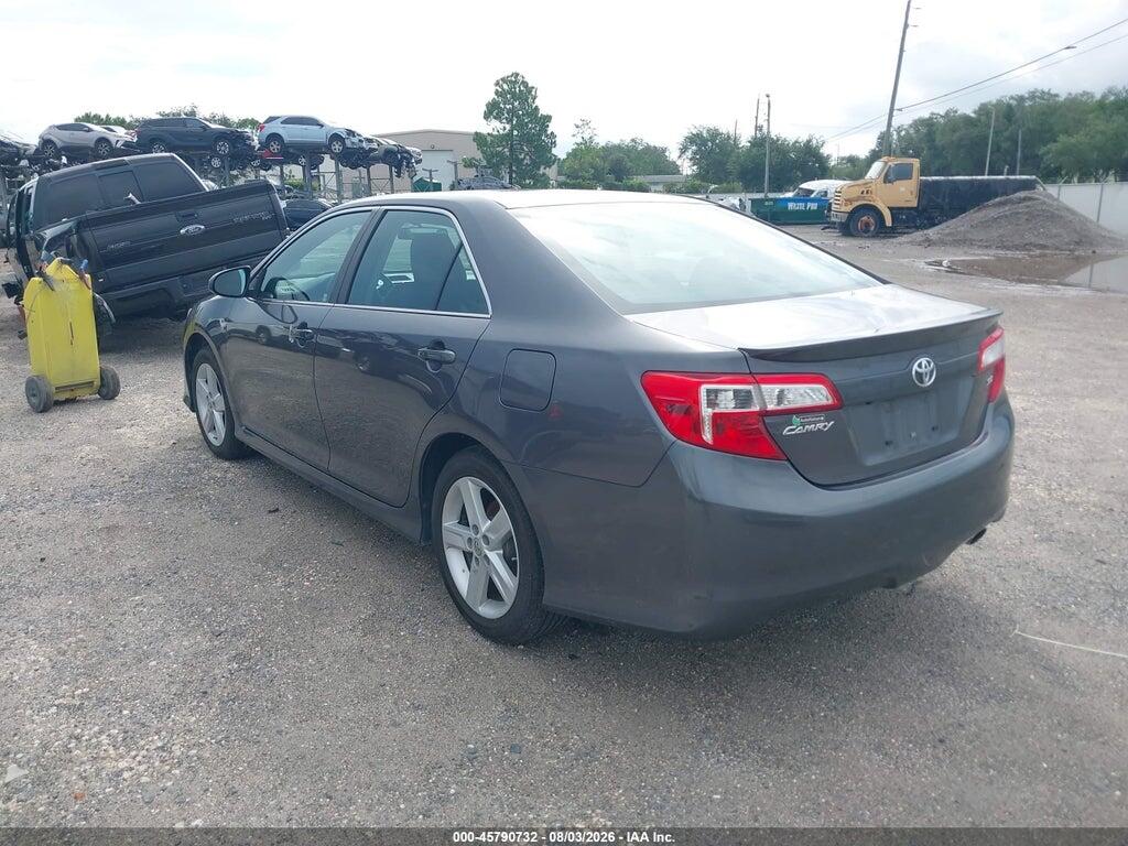 4T1BF1FK7EU414670 2014 TOYOTA CAMRY photo no. 3