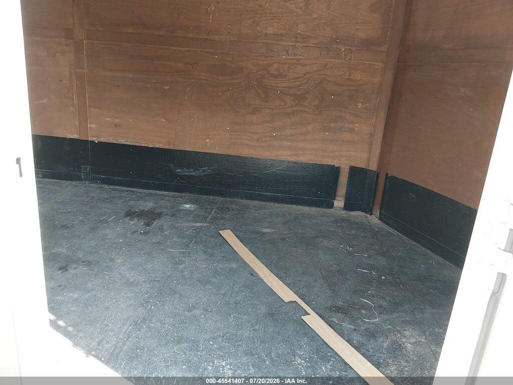 7PVBC2429ND003992 2022 NATIONCRAFT LLC ENCLOSED TRAILER photo no. 5