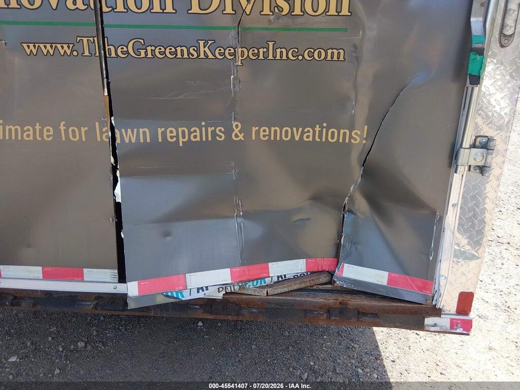 7PVBC2429ND003992 2022 NATIONCRAFT LLC ENCLOSED TRAILER photo no. 6