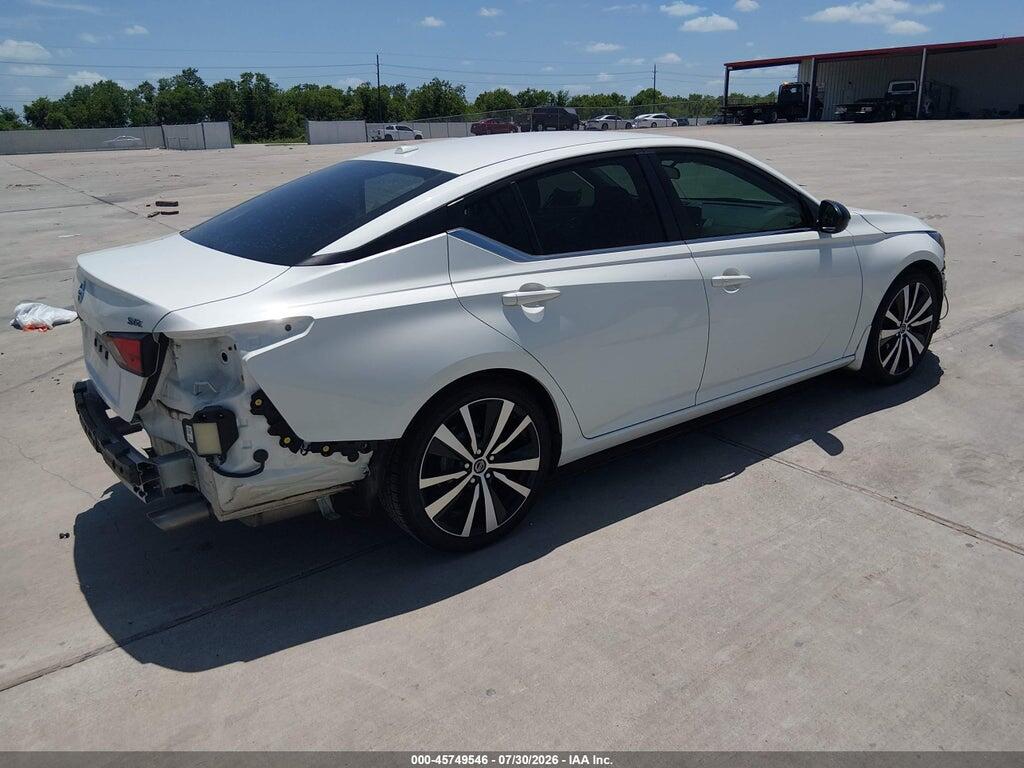 1N4BL4CV7NN349008 2022 NISSAN ALTIMA photo no. 4