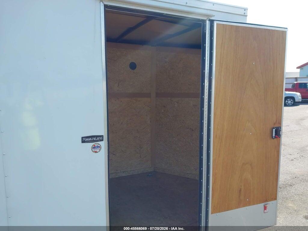 053BPTEA13NA06667 2022 PACE ENCLOSED TRAILER photo no. 5