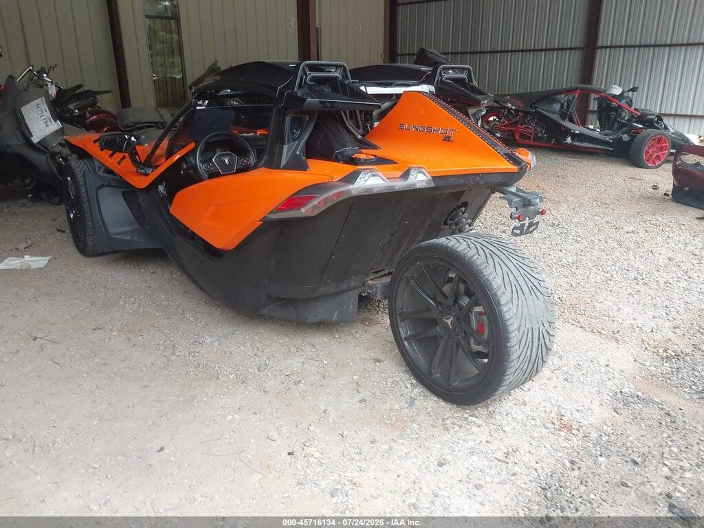57XAAPHD8N8149483 2022 POLARIS SLINGSHOT photo no. 3
