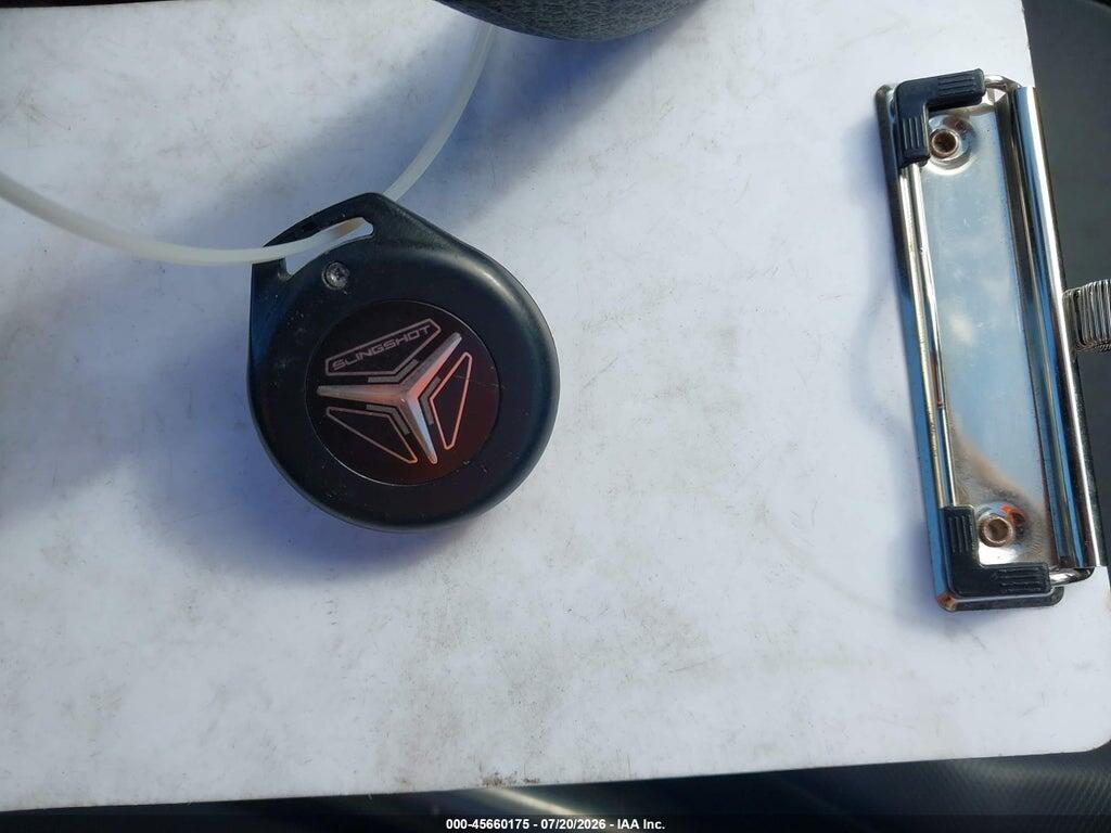 57XAATHD5N8149188 2022 POLARIS SLINGSHOT photo no. 11