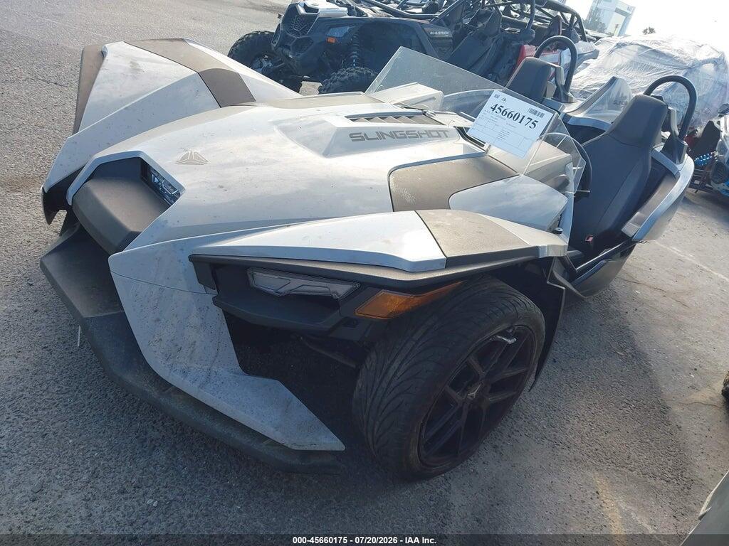 57XAATHD5N8149188 2022 POLARIS SLINGSHOT photo no. 2
