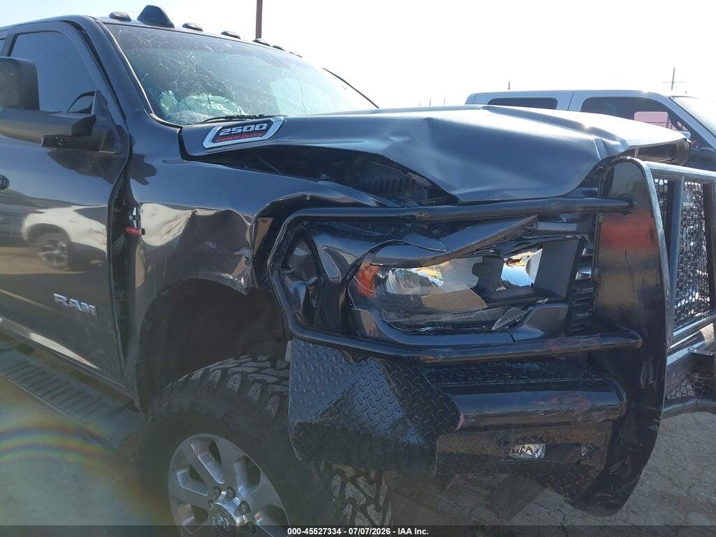 3C6UR5DL2NG128937 2022 RAM 2500 photo no. 6